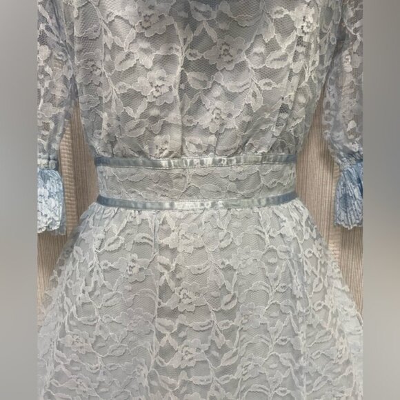 Vintage 70’s / 80’s Blue Lace High Collar Dress‎ Vintage  Size 9/10 Union Label - Picture 4 of 16